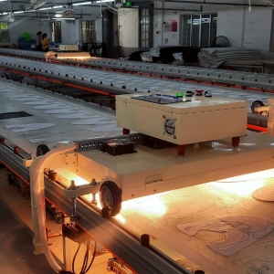 Máy sấy chạy bàn in giày da-balo túi xách