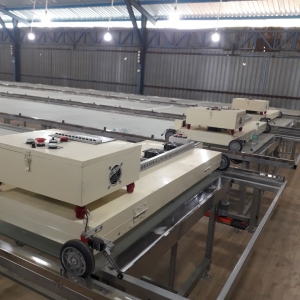 Máy sấy chạy bàn in áo thun