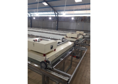 Máy sấy chạy bàn in áo thun